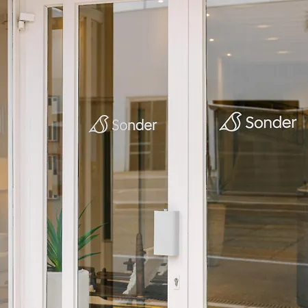 Hotel Yelo Lumiere Powered By Sonder Cannes
