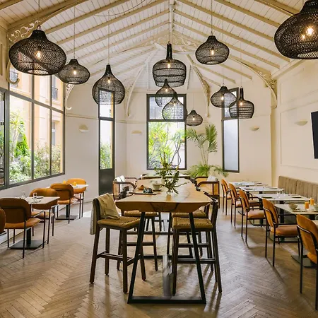Hotel Yelo Lumiere Powered By Sonder 4*