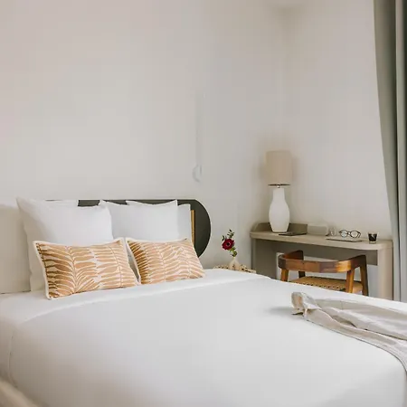 Hotel Yelo Lumiere Powered By Sonder 4*