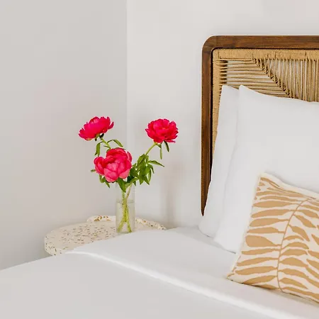Yelo Lumiere Powered By Sonder Hotel Cannes