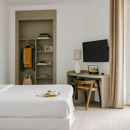 Hotel Yelo Lumière Centre Ville, Sonder By Marriott Bonvoy